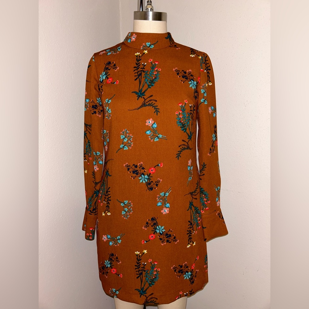 WAYF FLORAL MIDI DRESS